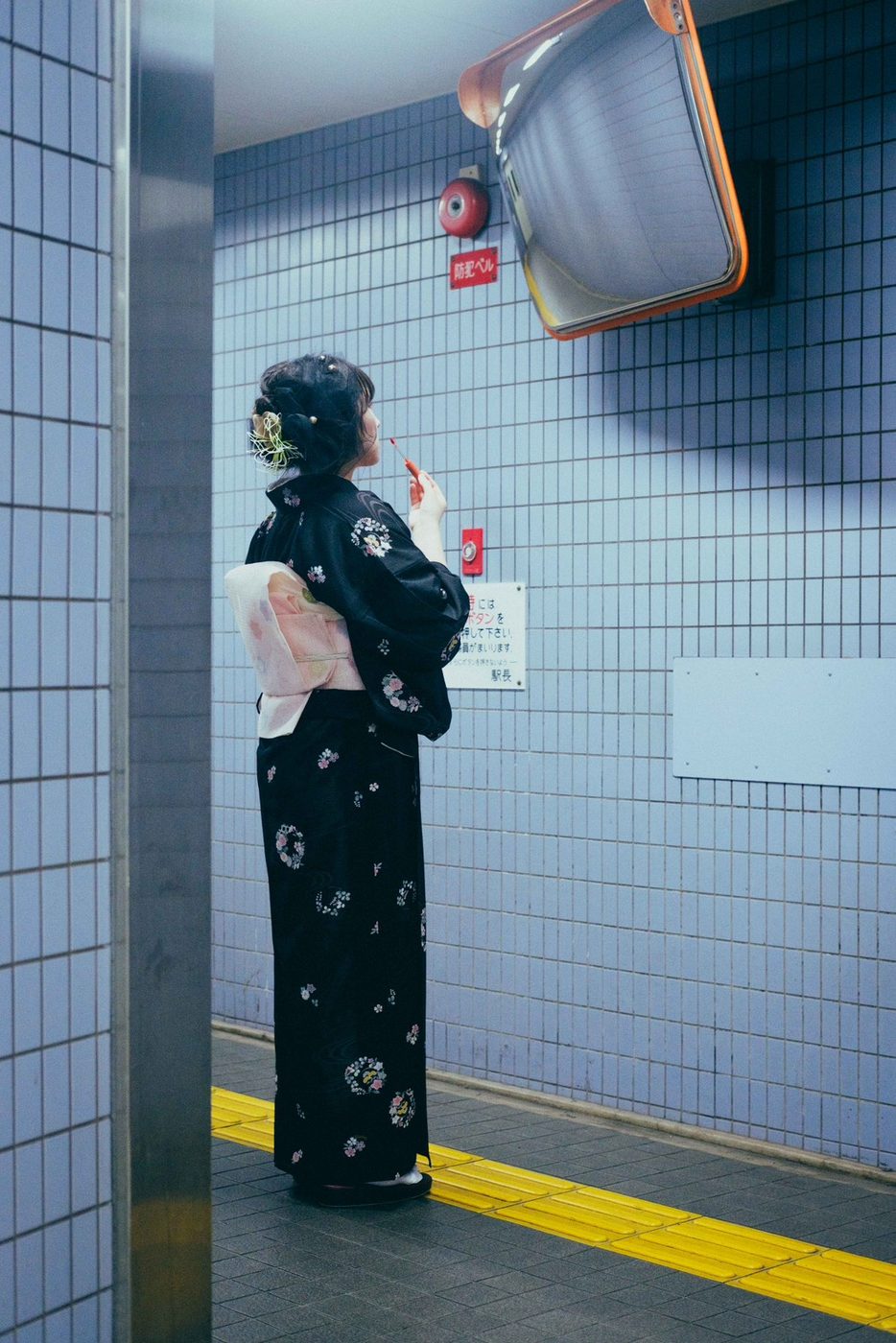 夜の街での着物撮影